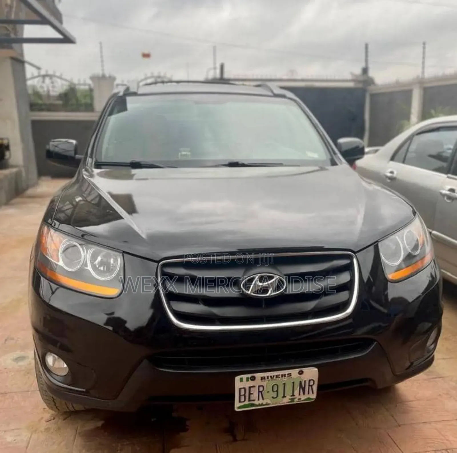 2011 Hyundai Santa Fe SE