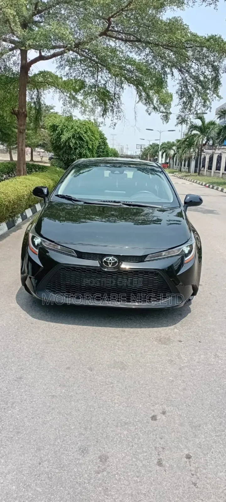 Toyota Corolla LE 2022 Beige
