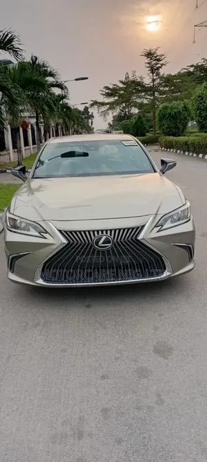 Lexus ES 350 Luxury FWD 2019 Gold