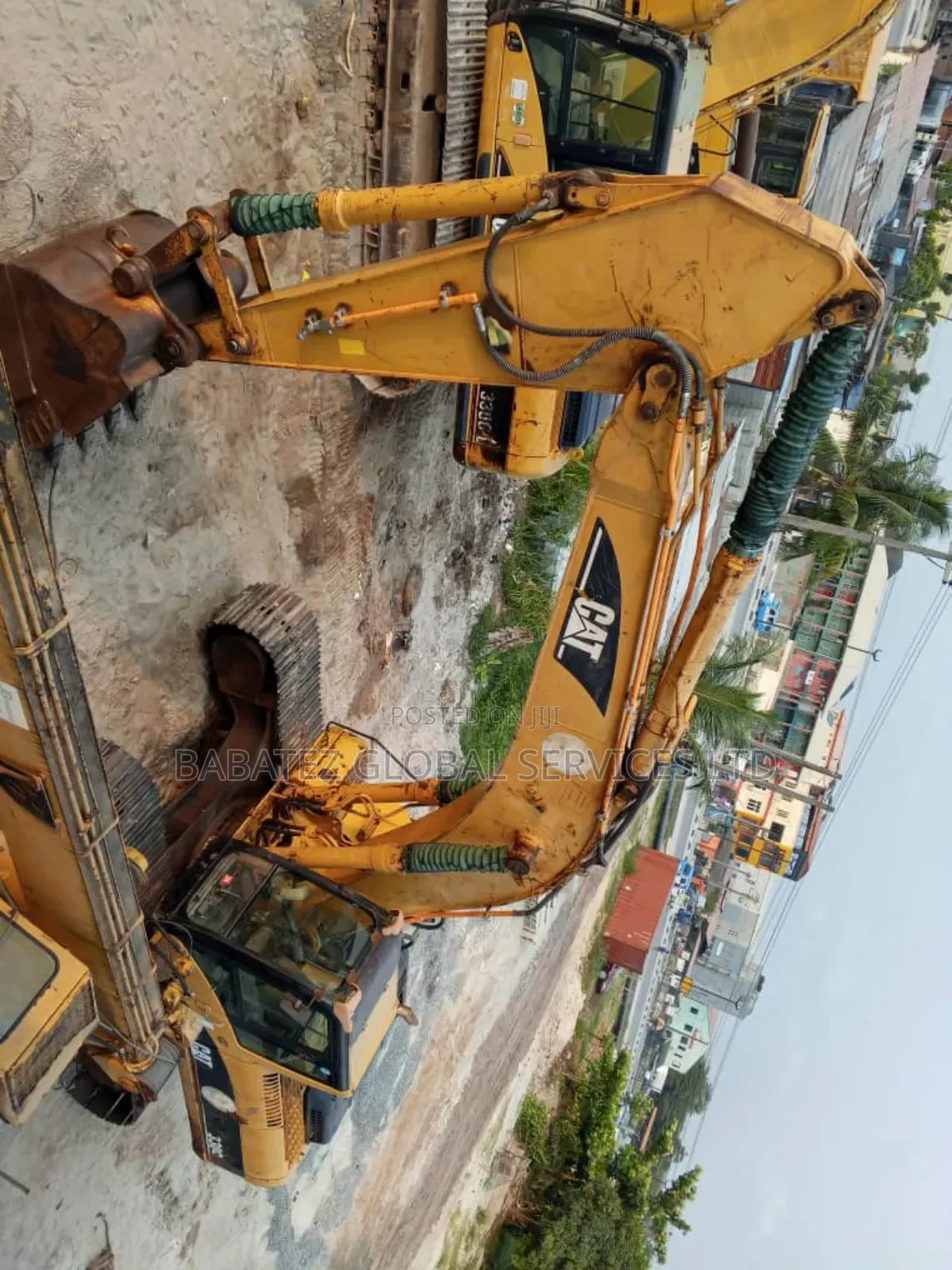 330 C With Hammer Line