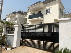 4bdrm Duplex in In A Secured Estate, Asokoro for rent