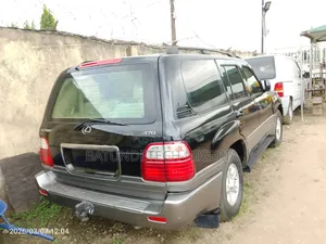 Lexus LX 470 AWD 2001 Black