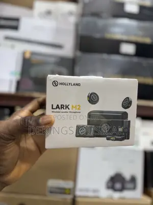 Hollyland Lark M2 Smartphone Wireless Lavalier Microphone.