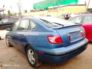 Hyundai Elantra 2006 Blue