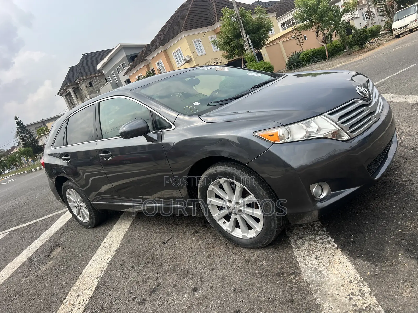 Toyota Venza 2010 Gray