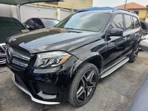 Mercedes-Benz GLS-Class 2017 Black