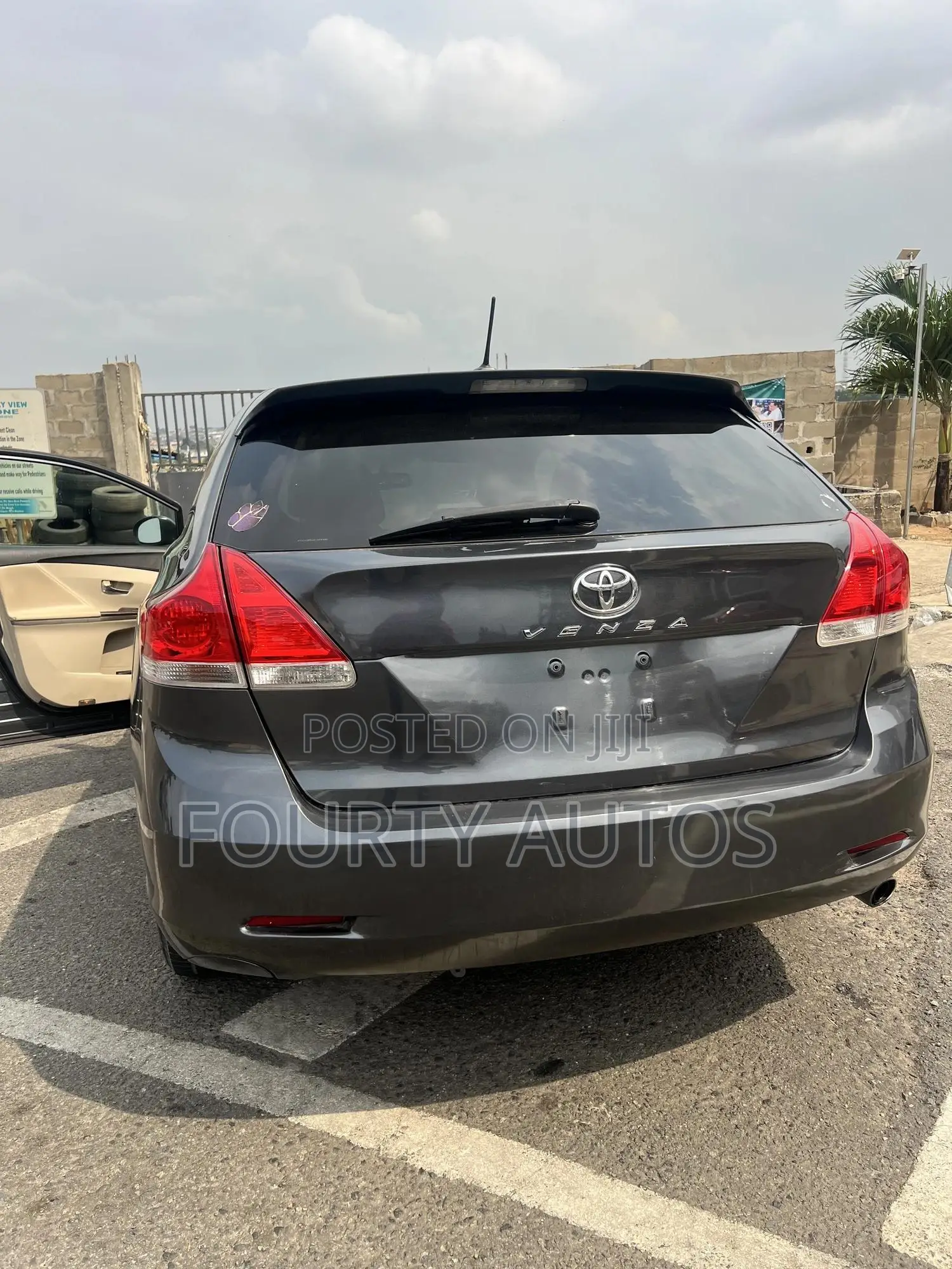 Toyota Venza 2010 Gray