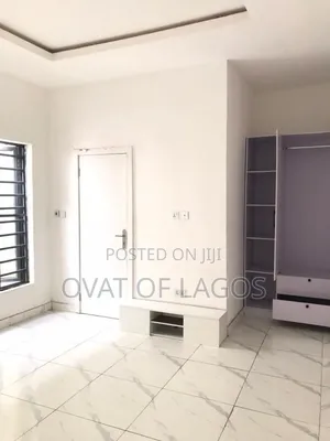 4bdrm Duplex in Ikota Villa for rent