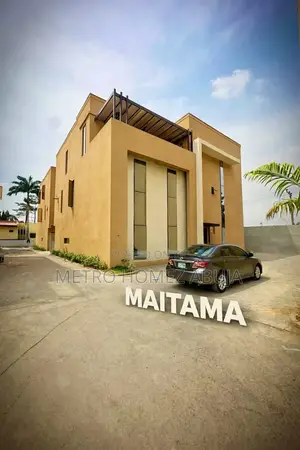 5bdrm Duplex in Maitama for sale