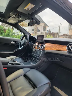 Mercedes-Benz GLA-Class 2016 Black