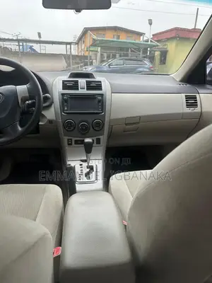 Toyota Corolla 2013 Red