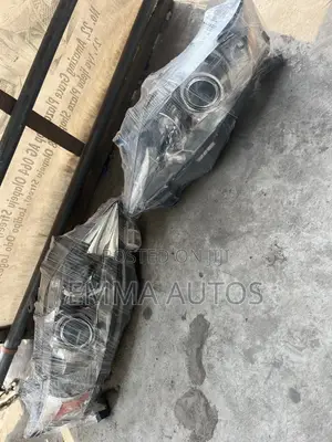 Rx 350 2010 Headlamp Charger Type Available Now