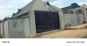 4bdrm Bungalow in Illupeju Estate, Ado-Odo/Ota for sale
