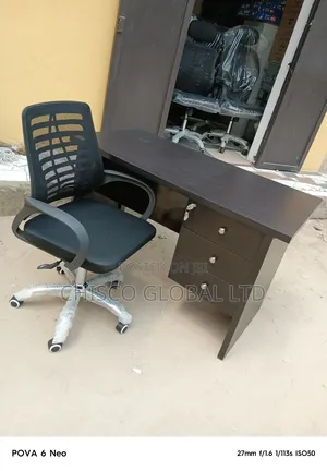 Office Desk Chair (4ft)
