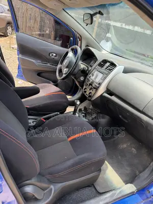 Nissan Versa 2015 Blue