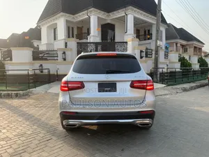 Mercedes-Benz GLC-Class 2017 Silver