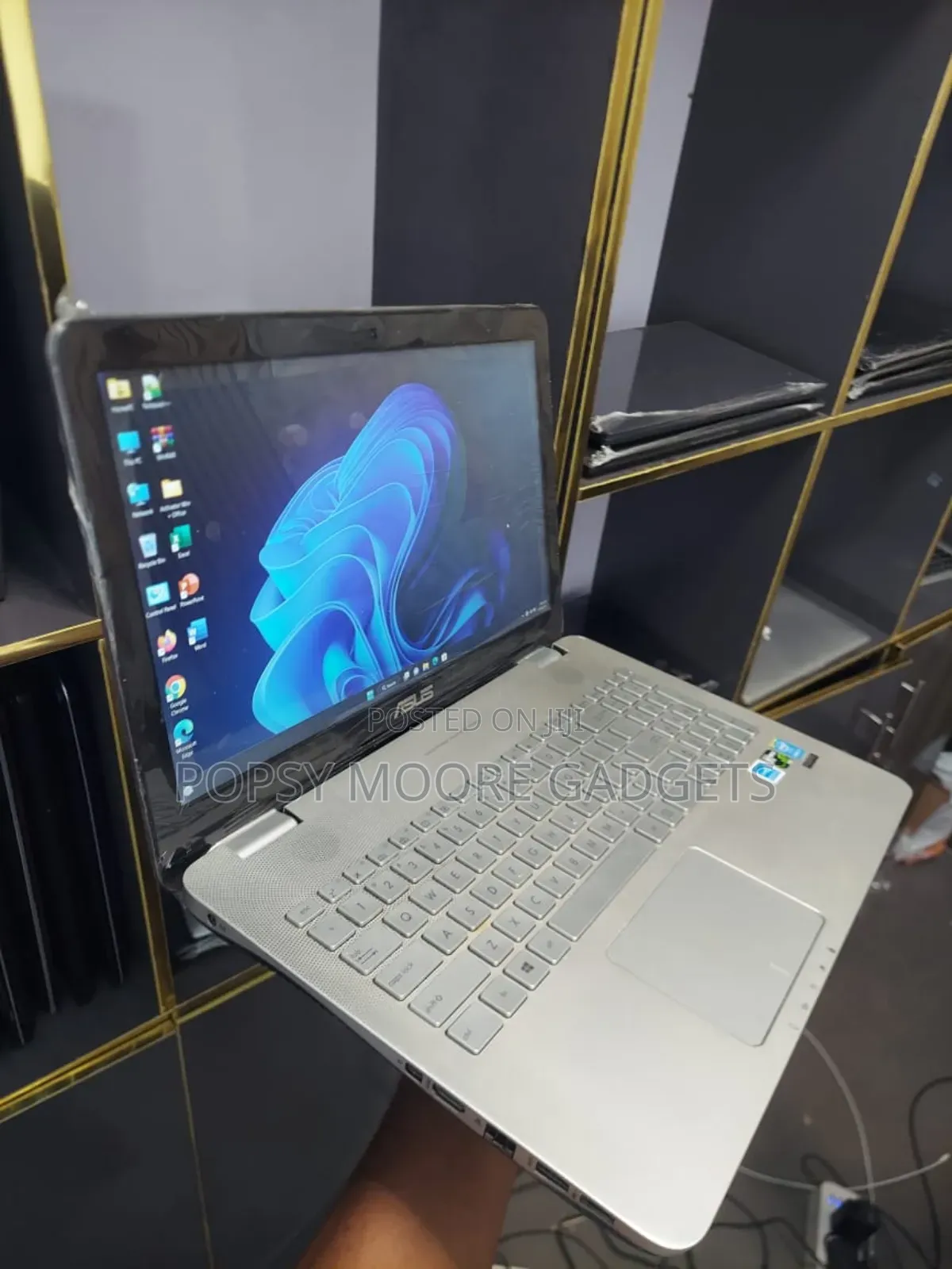 Laptop Asus N551JK 8GB Intel Core i7 SSD 500GB