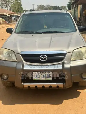 Mazda Tribute 2002 Gold