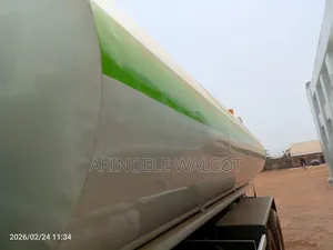 Howo-Sino Water Tank.