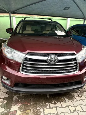 Toyota Highlander Limited 4dr SUV AWD (3.5L 6cyl 6A) 2015 Burgundy