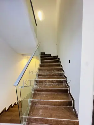 4bdrm Duplex in Off Freedom Way, Lekki Phase 1 for rent