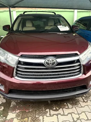 Toyota Highlander Limited 4dr SUV AWD (3.5L 6cyl 6A) 2015 Burgundy