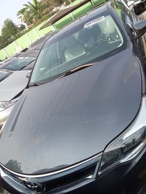Toyota Avalon XLE Premium Sedan FWD (3.5L 6cyl 6A) 2013 Gray