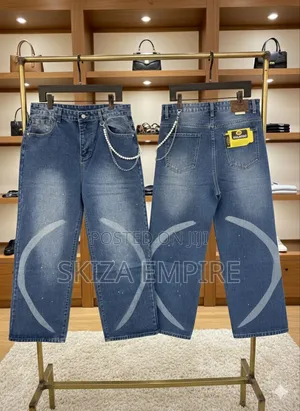 Luxury Light-Wash Trapstar Baggy Jeans