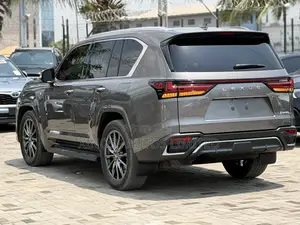 Lexus LX 600 2022 Gray