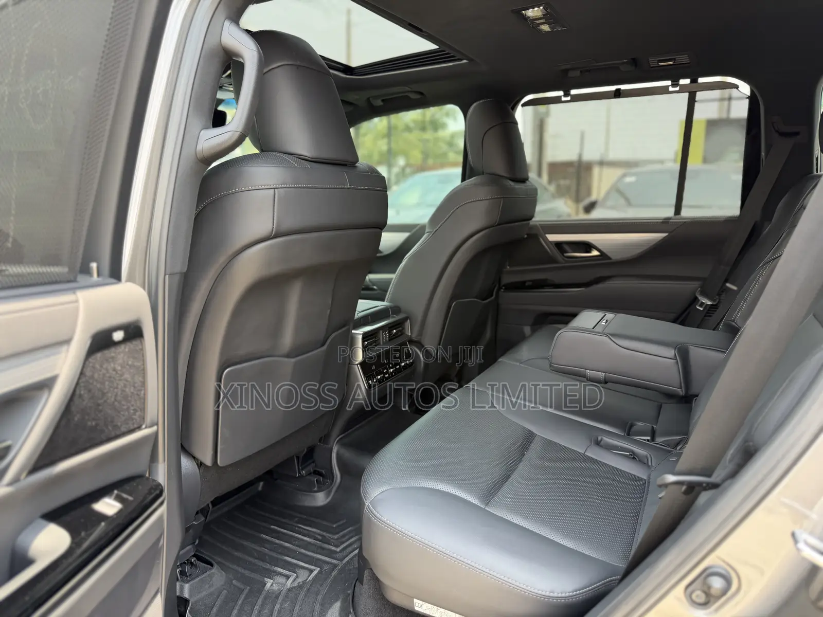 Lexus LX 600 2022 Gray