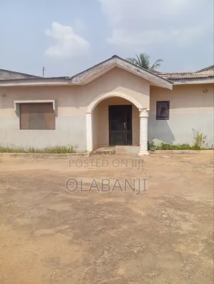 Furnished 4bdrm Bungalow in Alaafia Estate, Akinyele for sale