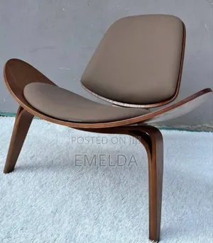 Lovely Swan Chair for Sale Near You