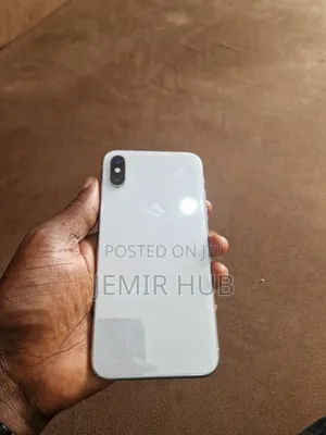 Apple iPhone X 64 GB White