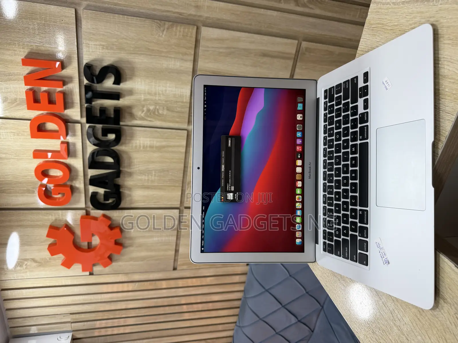 Laptop Apple MacBook Air 2017 8GB Intel Core i5 SSD 256GB