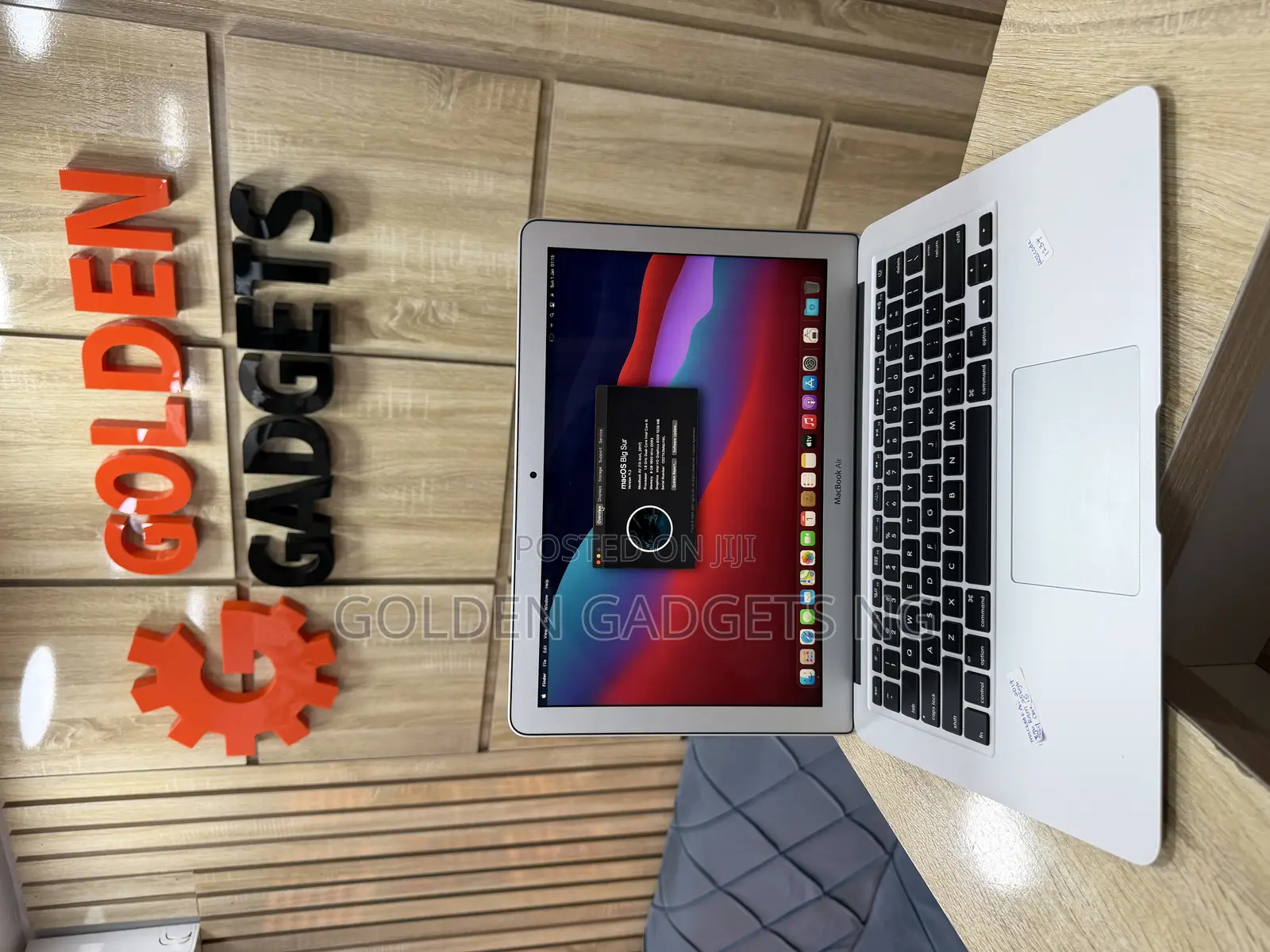 Laptop Apple MacBook Air 2017 8GB Intel Core i5 SSD 256GB