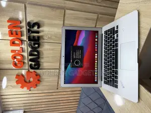 Laptop Apple MacBook Air 2017 8GB Intel Core i5 SSD 256GB
