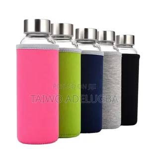 550ml Borosilicate Glass Bottle(With Colourful Pouch)
