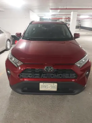 Toyota RAV4 XLE AWD 2020 Red