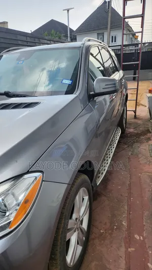 Mercedes-Benz M Class ML350 4MATIC 4dr SUV AWD (3.5L 6cyl 7A) 2015