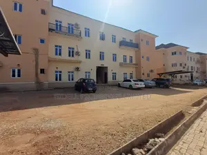 3bdrm Apartment in Life Camp for sale