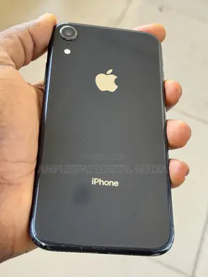 Apple iPhone XR 64 GB Black