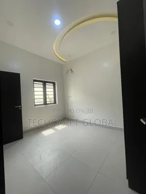 4bdrm Duplex in United Estate, Sangotedo for rent