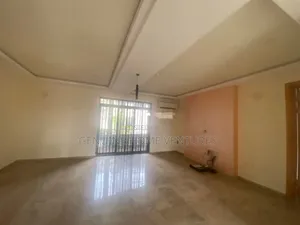 3bdrm Apartment in Lekki Phase 1 for rent