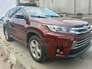Toyota Highlander Limited V6 4x4 (3.5L 6cyl 6A) 2016 Burgundy