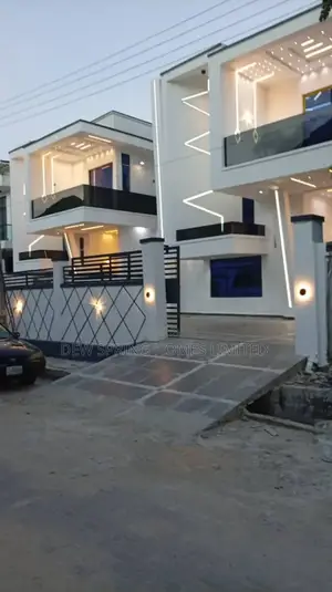 Furnished 5bdrm Duplex in Harris Drive, Lekki for sale