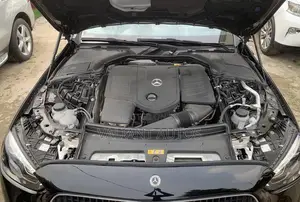 Mercedes-Benz C300 2024 Black