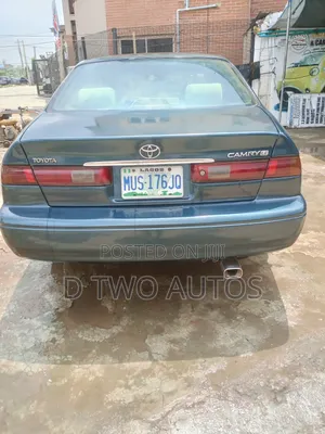 Toyota Camry Automatic 1998 Green