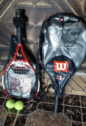 Wilson Roger Federer Tennis Racket With Balls