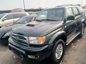 Toyota 4-Runner 2001 Green