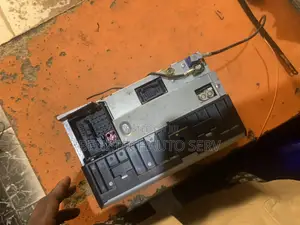 Ml 350 (2010 )Radio